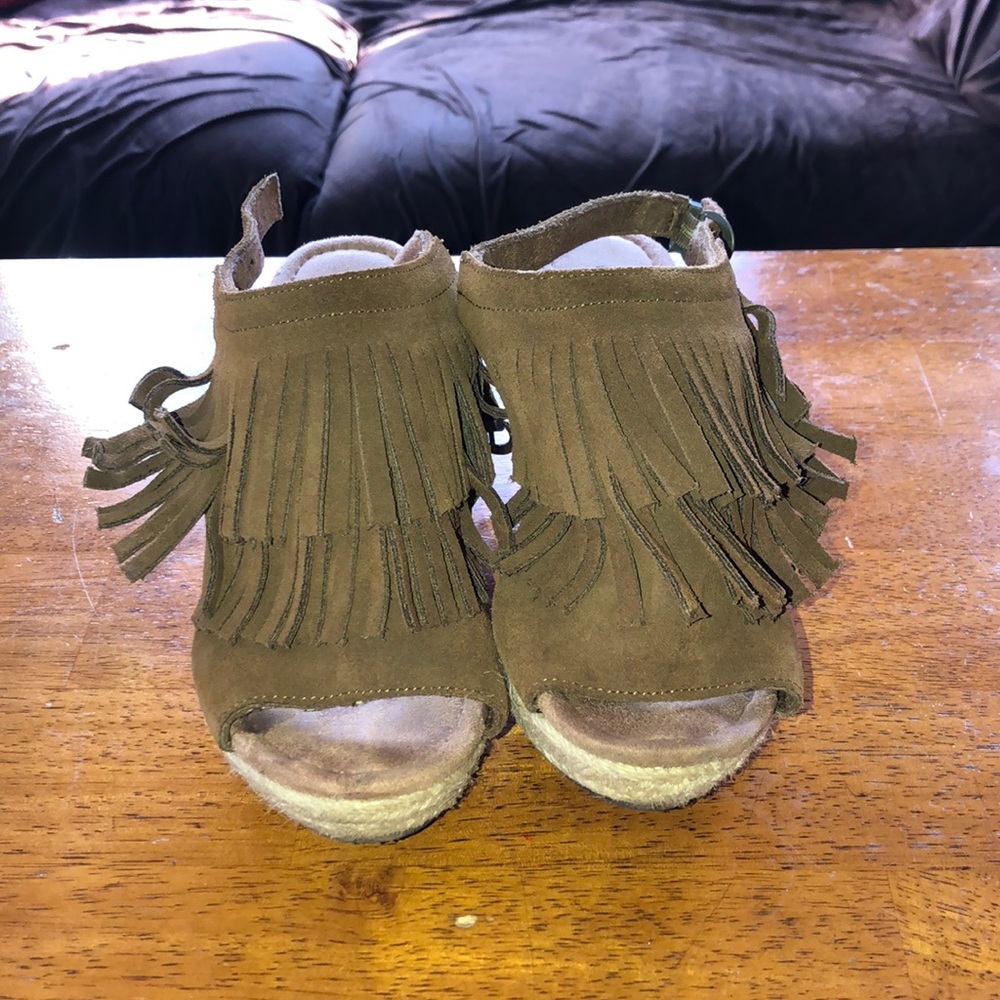 Fringe MinneTonka wedges
